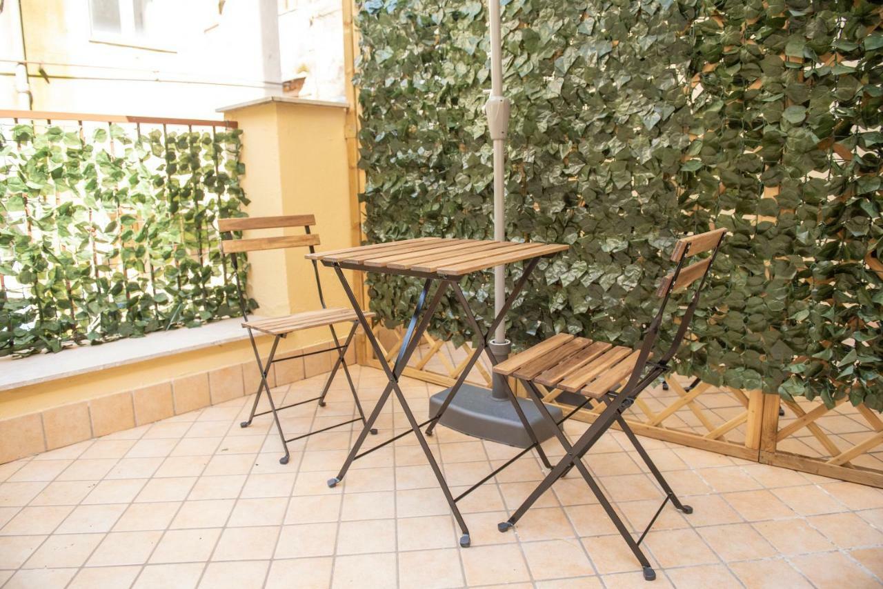 Petrucci B&B Nápoles Exterior foto